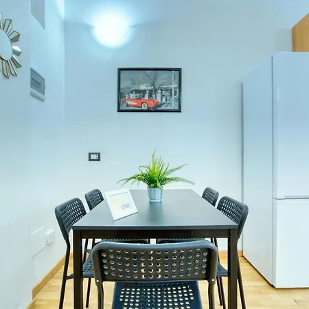 Emo 19 Apartment
